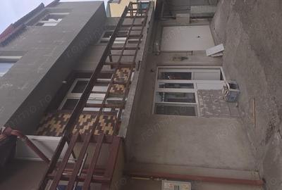 Casă cu 4 camere în Ceangăi - 7