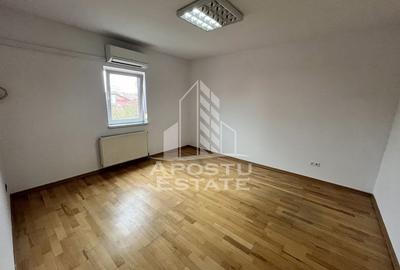 Casă cu 5 camere cu Canalizare în Elisabetin - 18