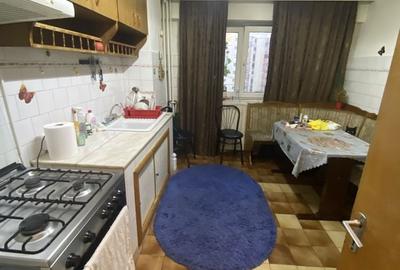 Apartament cu 2 camere decomandat în Frații Golești - 4