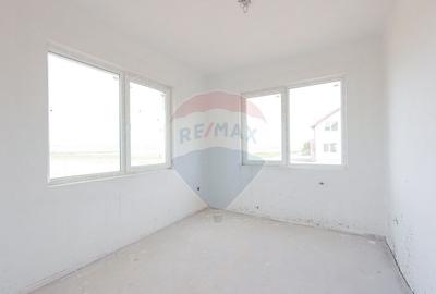 Casa cu 5 camere ?i 482 mp teren, de vanzare in Paleu - 9