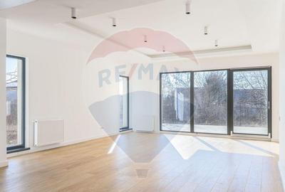 Vila superba Cernica | vedere la padure si lac | finijaj... - 13