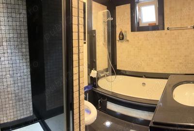 Apartament cu 4 camere în Central - 9