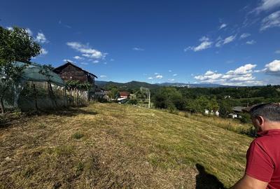 Teren de 3446 mp, în Bughea de Sus - 3