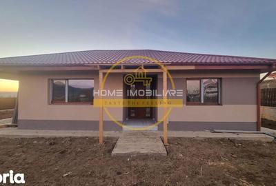 Casă cu 4 camere cu Teren 450 Mp în Central