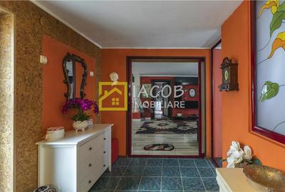 Casă individuală cu 5 camere cu Canalizare în Mărgineni - 9