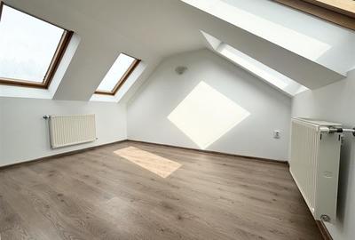 Casa spatioasa si bine compartimentata in Velenta  locatie excelenta - 13
