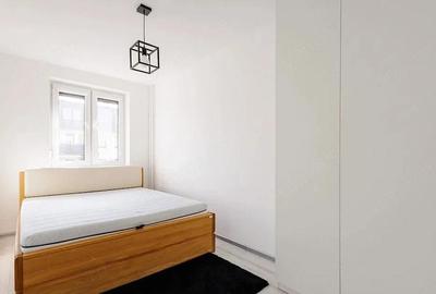 Apartament cu 2 camere decomandat în Complex Studențesc