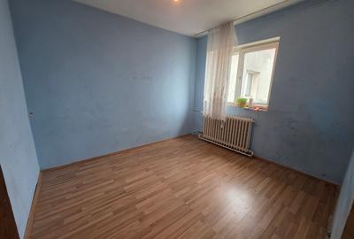 Apartament cu 3 camere circular în Baba Novac - 2