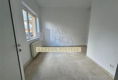 Casă individuală cu 7 camere cu Canalizare în Central - 3