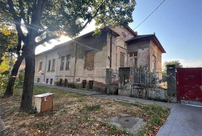 Timisoara, Vila Istorica Cu Teren Generos De 802 Mp. Zona Balcescu-Elisabetin - 4