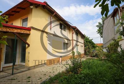 Casa de vanzare 12 camere | 2 constructii - Business, Rezidential | PH - 1