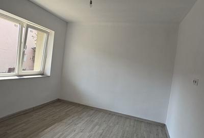 Casă cu 2 camere în Sântimreu - 2