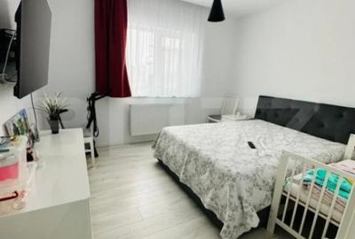 Casă cu 4 camere cu Teren 250 Mp în Central - 10