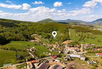 Teren de 11306 mp, în Malnaș - 4