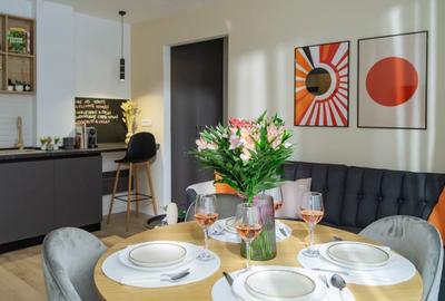 Apartament cu 3 camere semidecomandat, mobilat în - 21