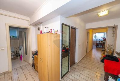 Apartament 3 camere, decomandat, de vanzare, 100mp curte proprie - 28