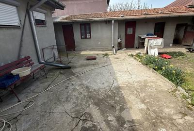 Casă cu 4 camere în Uiești - 7