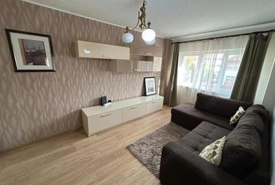 Apartament 3 camere de inchiriat, etaj 2, zona Cetate - 5