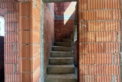 Duplex cu 4 camere cu Canalizare în Dumbrăvița - 7