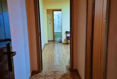 Apartament cu 2 camere semidecomandat, mobilat în Hipodrom 3 - 5