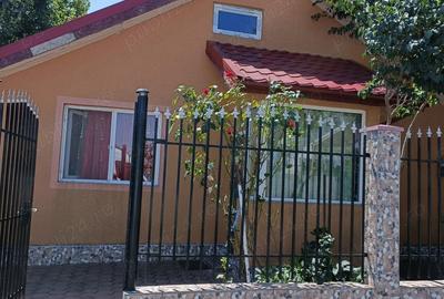 Casă cu 3 camere în Năvodari - 8