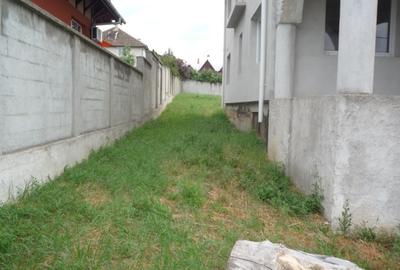 Casă cu 5 camere cu Teren 1250 Mp în Central - 16