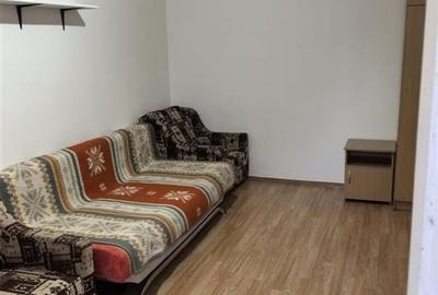 Garsonieră semidecomandată în Sub Arini - 1