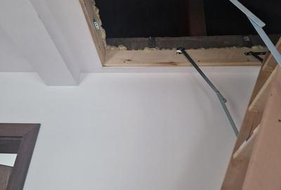 Casă individuală cu 4 camere cu Canalizare în Cristian - 12