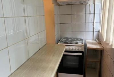 Apartament cu 3 camere decomandat, mobilat în Central - 13