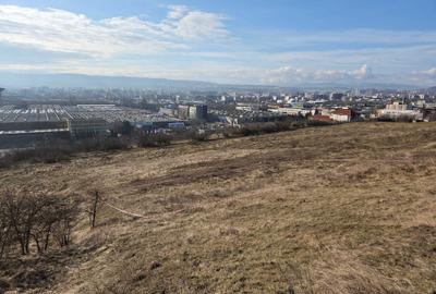 Teren de 564 mp, în Iris