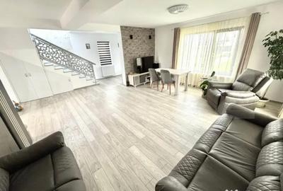 Casă cu 4 camere cu Teren 1000 Mp în Săcueni - 2