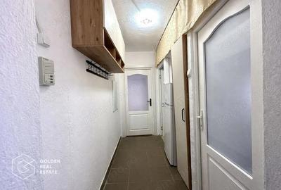 Apartament cu 4 camere semidecomandat în Central
