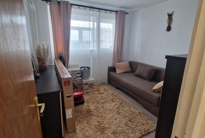 Apartament cu 3 camere decomandat în Drumul Taberei - 2