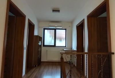 Casă cu 4 camere în Florești - 8