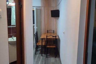Garsonieră decomandată în Exterior Vest - 6