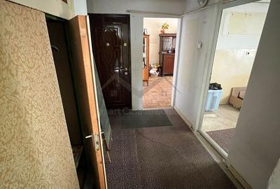 Apartament cu 4 camere decomandat în Cug - 8
