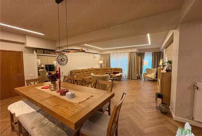 Apartament cu finisaje lux la doar 50m de mare, Mamaia Nord, Constanta - 9