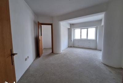 Apartament cu 3 camere decomandat în Bistrița Lac - 2