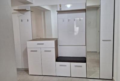 Persoana fizica, inchiriez apartament 3 camere Bdul Independentei, UMF - 3