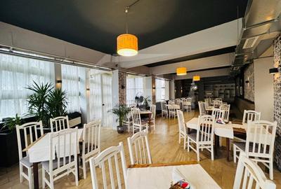 Spatiu comercial, pretabil pentru restaurant, zona Piata Cipariu - 3