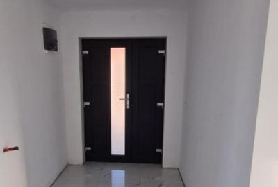 Casă cu 5 camere cu Garaj în Muntenii de Sus - 9