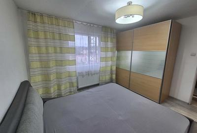 Apartament cu 3 camere semidecomandat în Central - 3