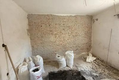 De vanzare casa pentru renovare completa Colonie, Petro?ani - 4