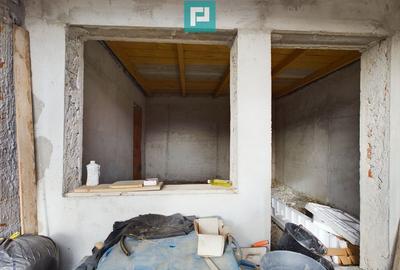 Casa cu 4 camere + anexe in ?ofronea - 24