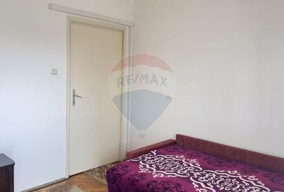 Apartament cu 3 camere semidecomandat, mobilat în Podgoria - 6