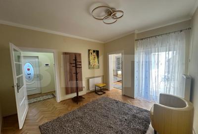 Apartament cu 4 camere decomandat în Titulescu - 15
