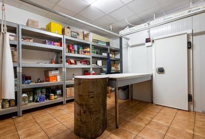 Spațiu comercial, de 154 mp, în Casa Cărții - 6