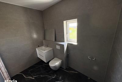 Casă cu 4 camere cu Teren 265 Mp în Moșnița Nouă - 6