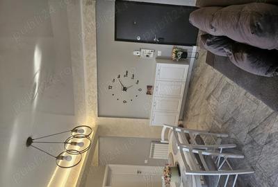 Apartament de vanzare - 2