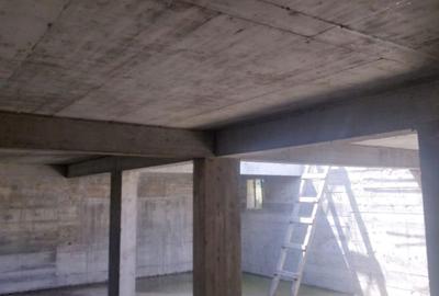 Casă cu 4 camere în Exterior Vest - 2